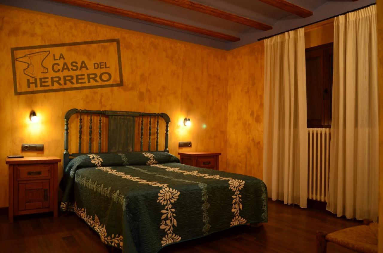 La Casa Del Herrero El Poyo Dış mekan fotoğraf