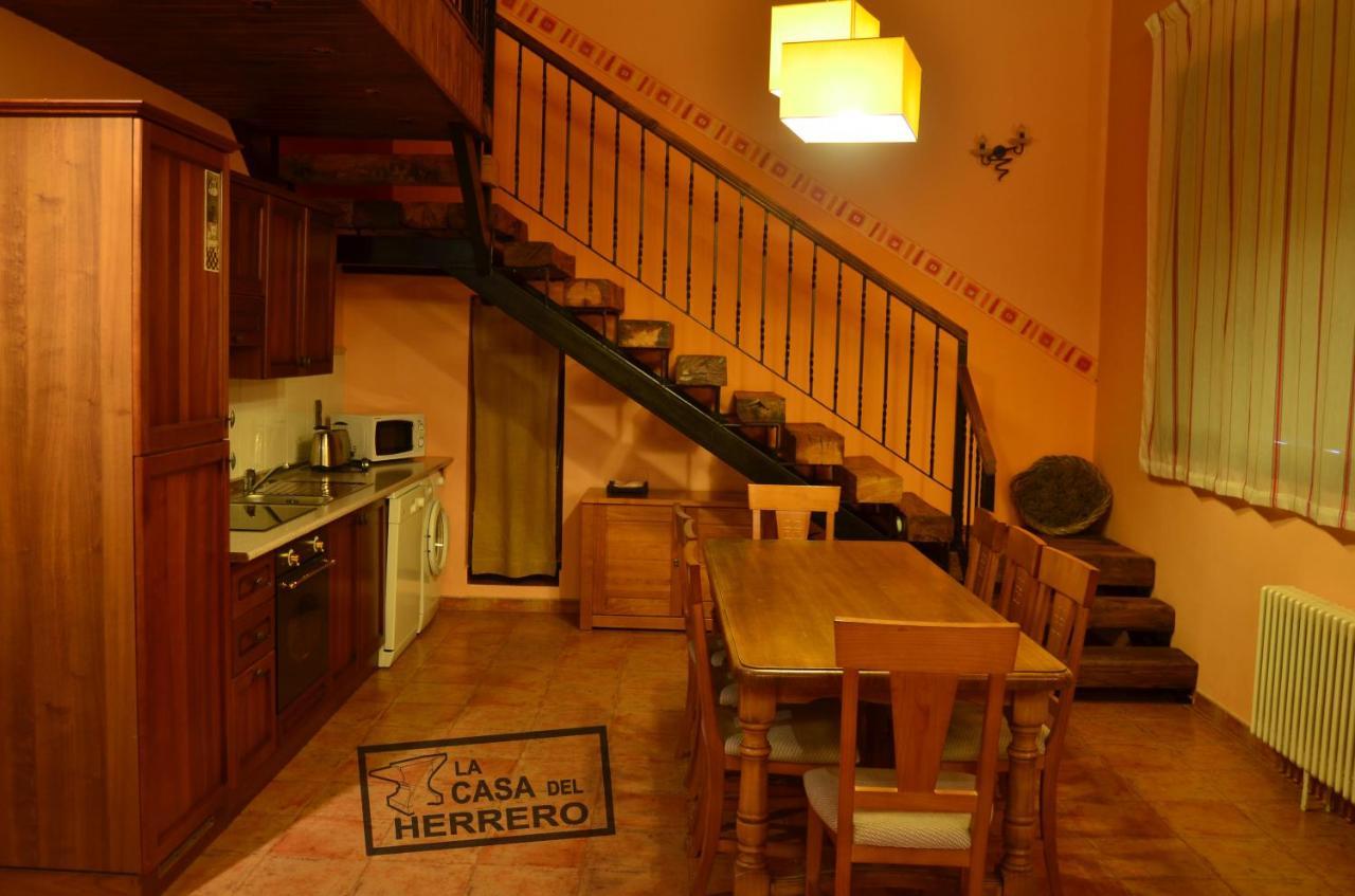 La Casa Del Herrero El Poyo Dış mekan fotoğraf
